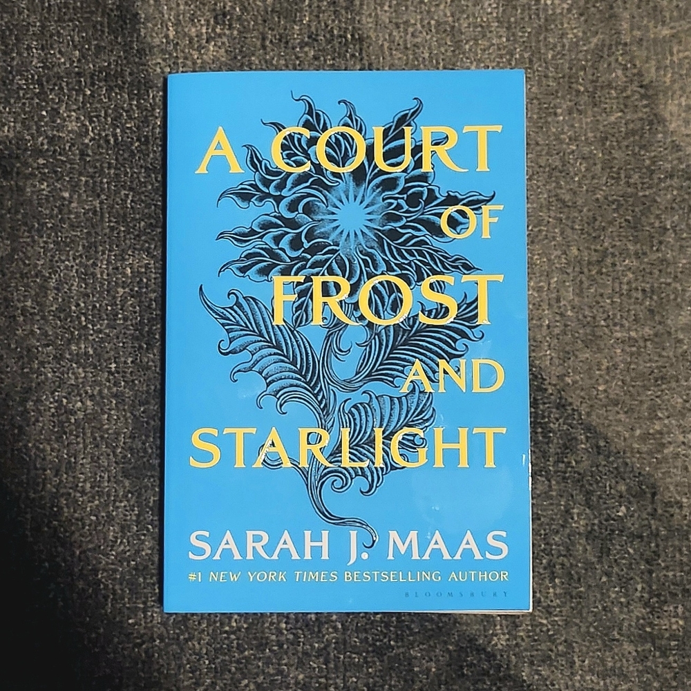 A Court of Frost and Starlight by Sarah J Maas - Blue Cover